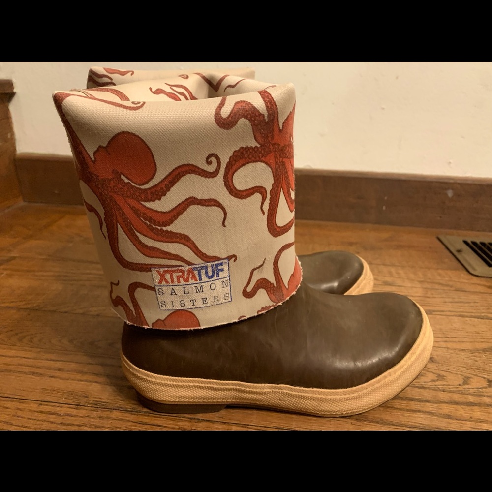 Xtratuf Salmon Sisters Legacy boot